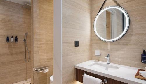 Fisherman’s Junior Suite with Private Terrace, Inland View (18+ years old)