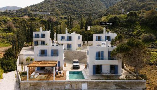 Villa - Beach Front