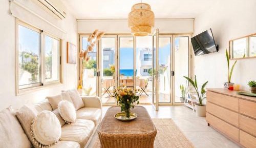 Villa with Sea View