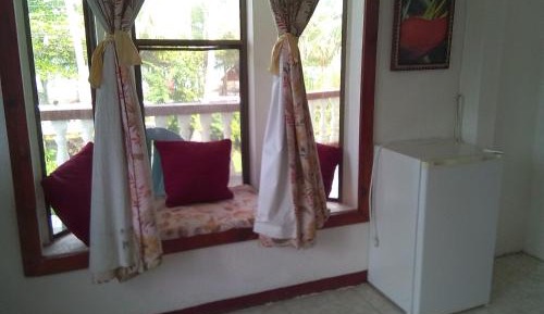 Deluxe Double Room with Balcony and Sea View