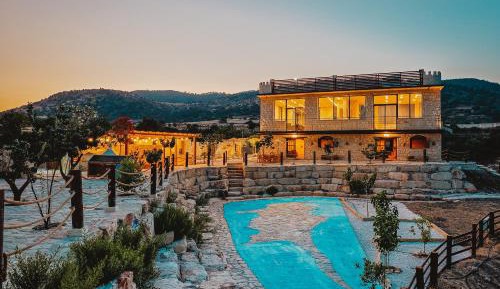 Deluxe Villa