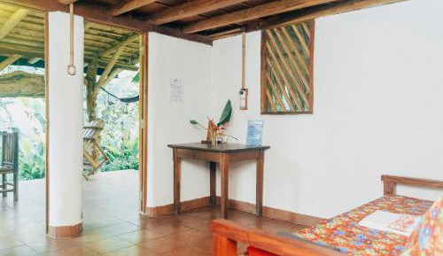 Bungalow with Patio