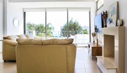 Three-Bedroom Vacation Home 