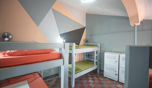 Bed in 6-Bed Mixed Dormitory Room