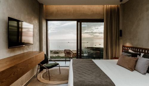 Superior Sea View