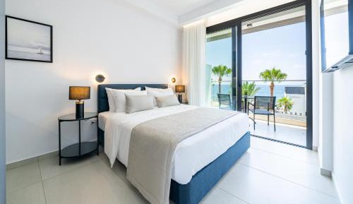 Studio with Sea View