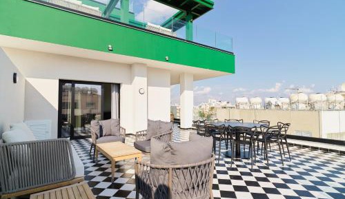 Penthouse Apartment