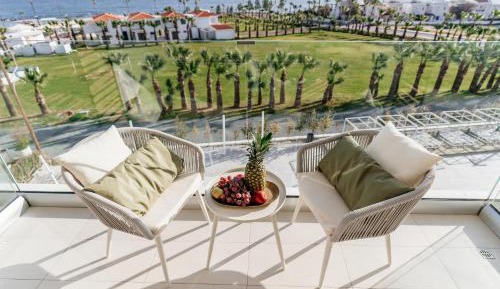 Superior Double or Twin Room with Sea View