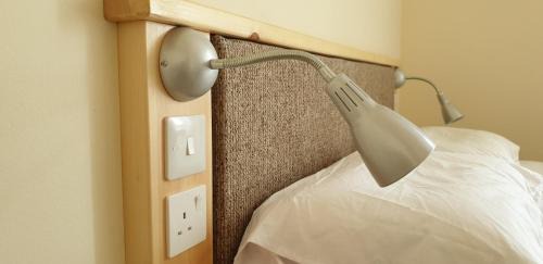 Standard Single Room with Shared Bathroom