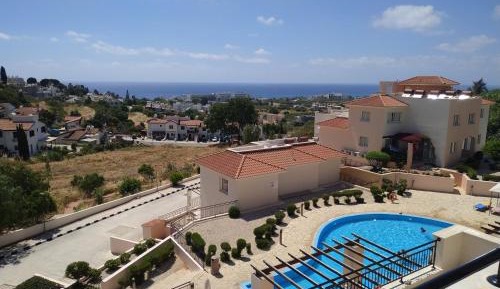 Two-Bedroom Penthouse with Sea View 