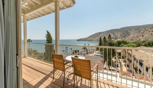 Two-Bedroom Family Suite Bay View
