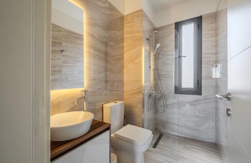 Kyrenia Apartment | Kyrenia Beachside Flat