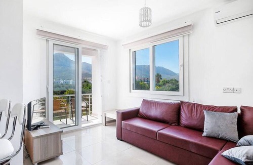 Zeytinlik Apartment | Kyrenia AzurePure Flat