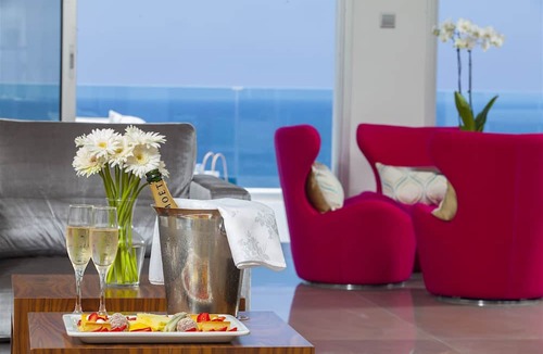 Chlorakas Hotel | King Evelthon Beach Hotel & Resort