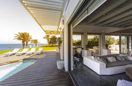 Pernera Villa | Beachfront Dream Villa
