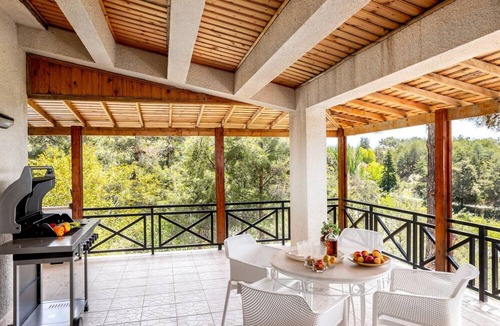 Platres Villa | Platres Forest Panorama