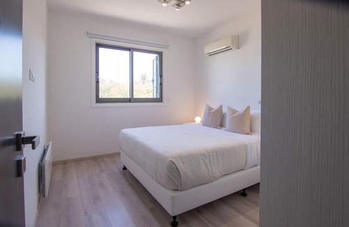 Aglantzia Apartment | Phaedrus Living City Flat Rafaella 6
