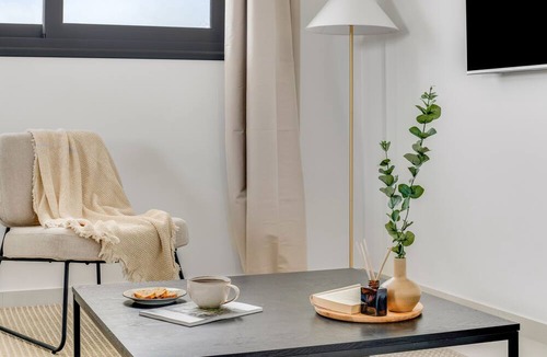 Agia Fyla Apartment | Sanders Triple - Lovely 1-bdr Apt With Balcony