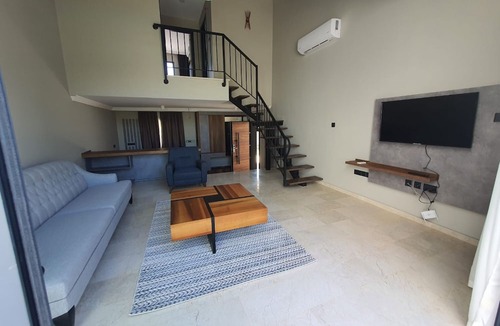 Kyrenia House | Luxury Hotel Room w Pool Near Beach in Kyrenia