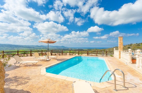 Latchi Villa | Villa Rallo Large Private Pool Sea Views A C Wifi Eco-friendly - 2961