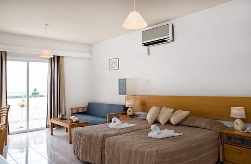Chlorakas Hotel | Sunny Hill Hotel Apartments
