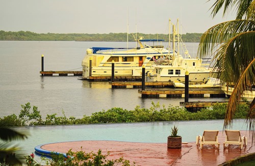 Aserradores Hotel | Marina Puesta del Sol