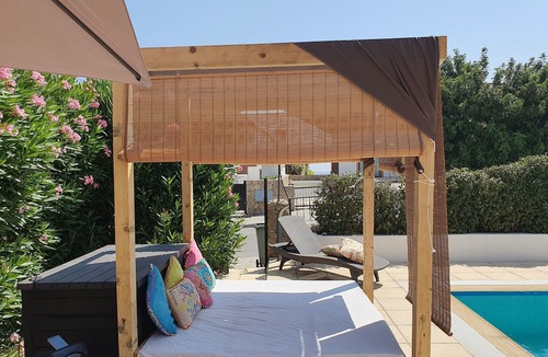 Kayalar Villa | Inviting 3-Bed Villa in Kayalar