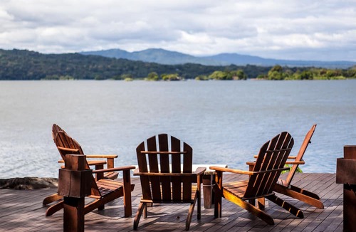 Granada Cabin | Jicaro Island Lodge Member of the Cayuga Collection