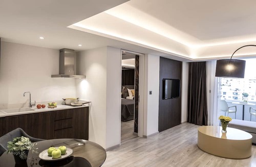 Nicosia Hotel | Almond Business Hotel
