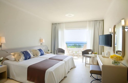 Paphos Resort | Louis Imperial Beach