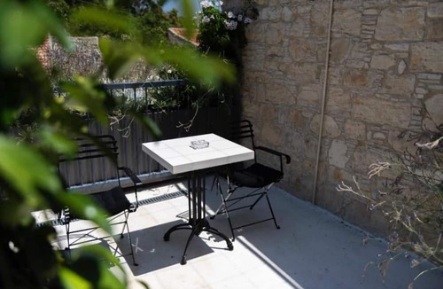Vouni Bed & Breakfast | Oinou Strata - Adults Only