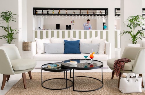 Chlorakas Hotel | Louis Paphos Breeze