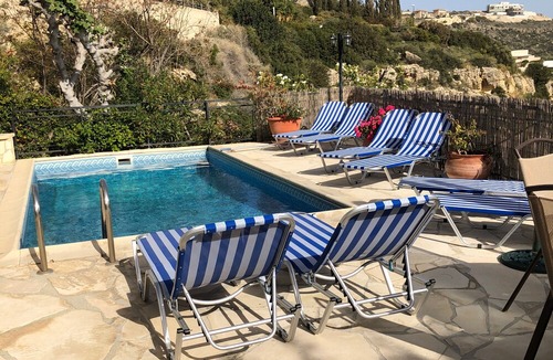 Pissouri Villa | Family holiday 4 bedroom Villa within walking distance of sea