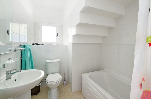 Kucukerenkoy Apartment | BE THE FIRST TO BOOK AND WIN A SPECIAL GIFT FROM US!!!