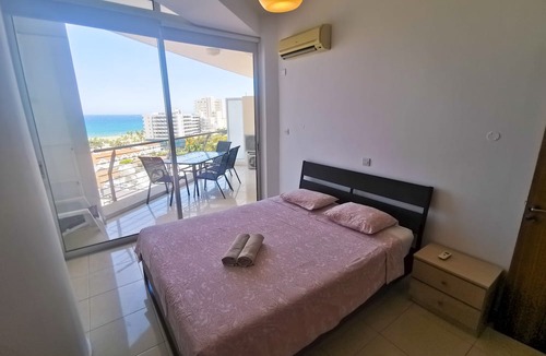 Larnaca Apartment | Paradise Palms Seaview Apartment