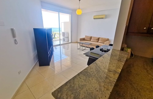 Larnaca Apartment | Paradise Palms Seaview Apartment