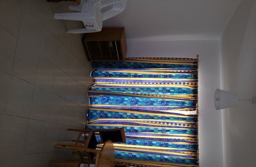 Universal Apartment | Delightful Apartment with Shared Pool - TV, Wifi, AC - Modern and Well Equipped