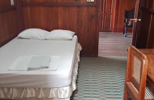 San Carlos Hotel | Hotel Cabinas Leyko