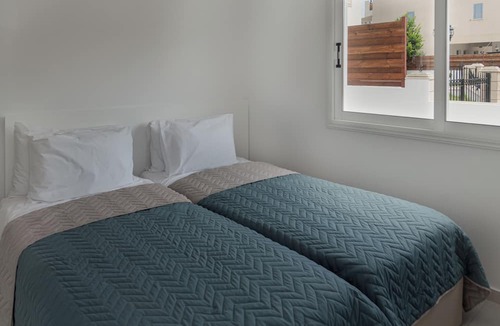 Universal Apartment | Phaedrus Living Olga Residence
