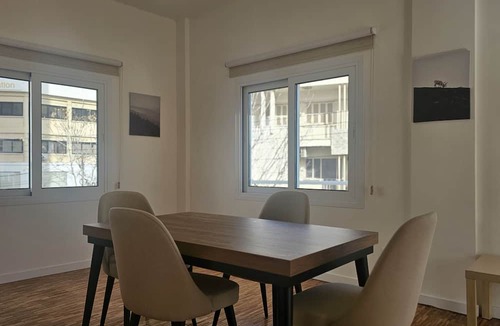 City Centre Apartment | 92 NIC - Stay Hydra Comfort Apartment