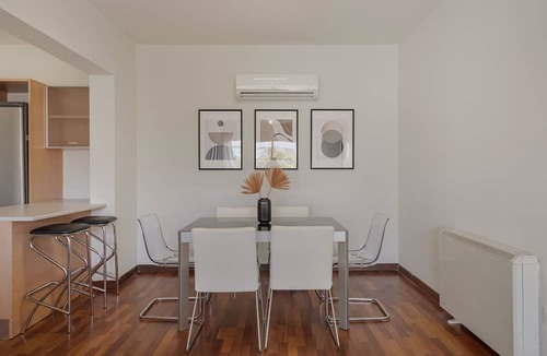 Strovolos Apartment | Phaedrus Living Evergreen City Flat