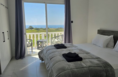Peyia Town Villa | Villa Amavi Peyia - Tranquil luxury with beautiful views