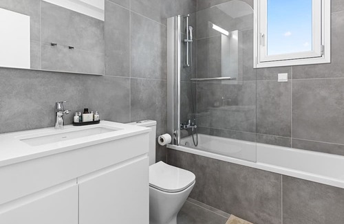 Kato Polemidia Apartment | Pissides Residence 202