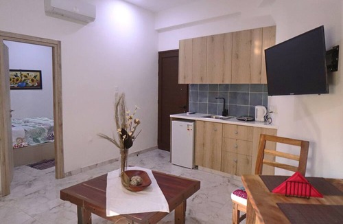 Agios Athanasios Hotel | La Hacienda Cyprus