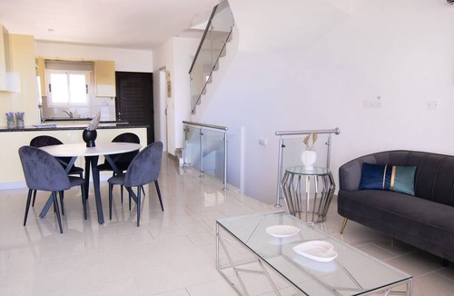 Ayia Marina Chrysochous Apartment | Phaedrus Living Beachfront Villa Riva
