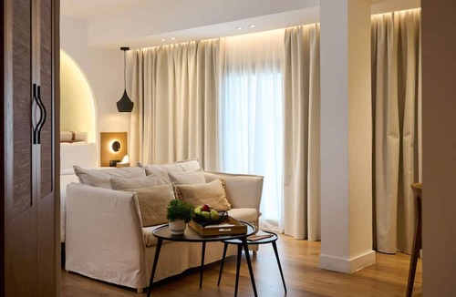 Nicosia Hotel | The Classic Hotel Nicosia - Handwritten Collection