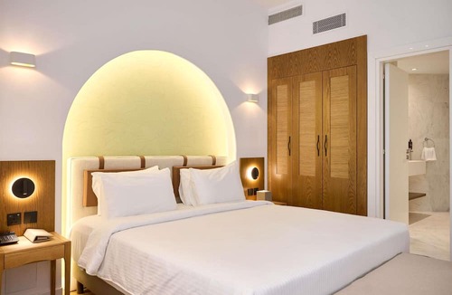 Nicosia Hotel | The Classic Hotel Nicosia - Handwritten Collection