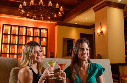 Managua Hotel | Real InterContinental Managua at Metrocentro Mall by IHG