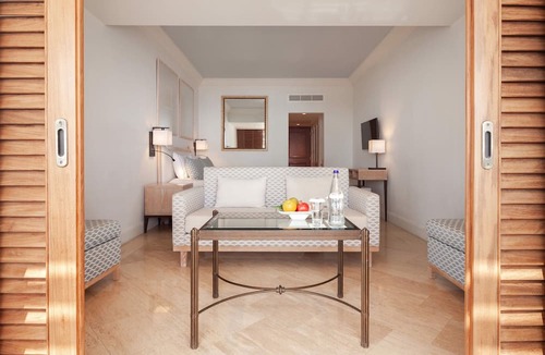 Paphos Hotel | Annabelle