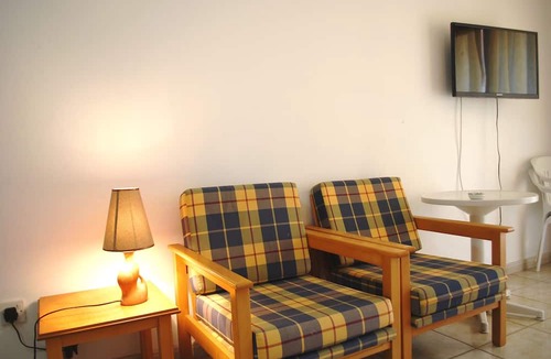 Paphos Apartment | Georgia Apartments